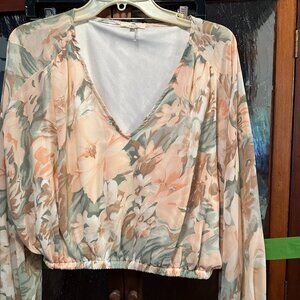 A BEAUTIFUL PEACH, SAGE AND CREAM TOP, ENTRO SZ L, WORN TWICE
